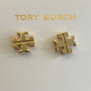 New💕Tory Burch logo studs